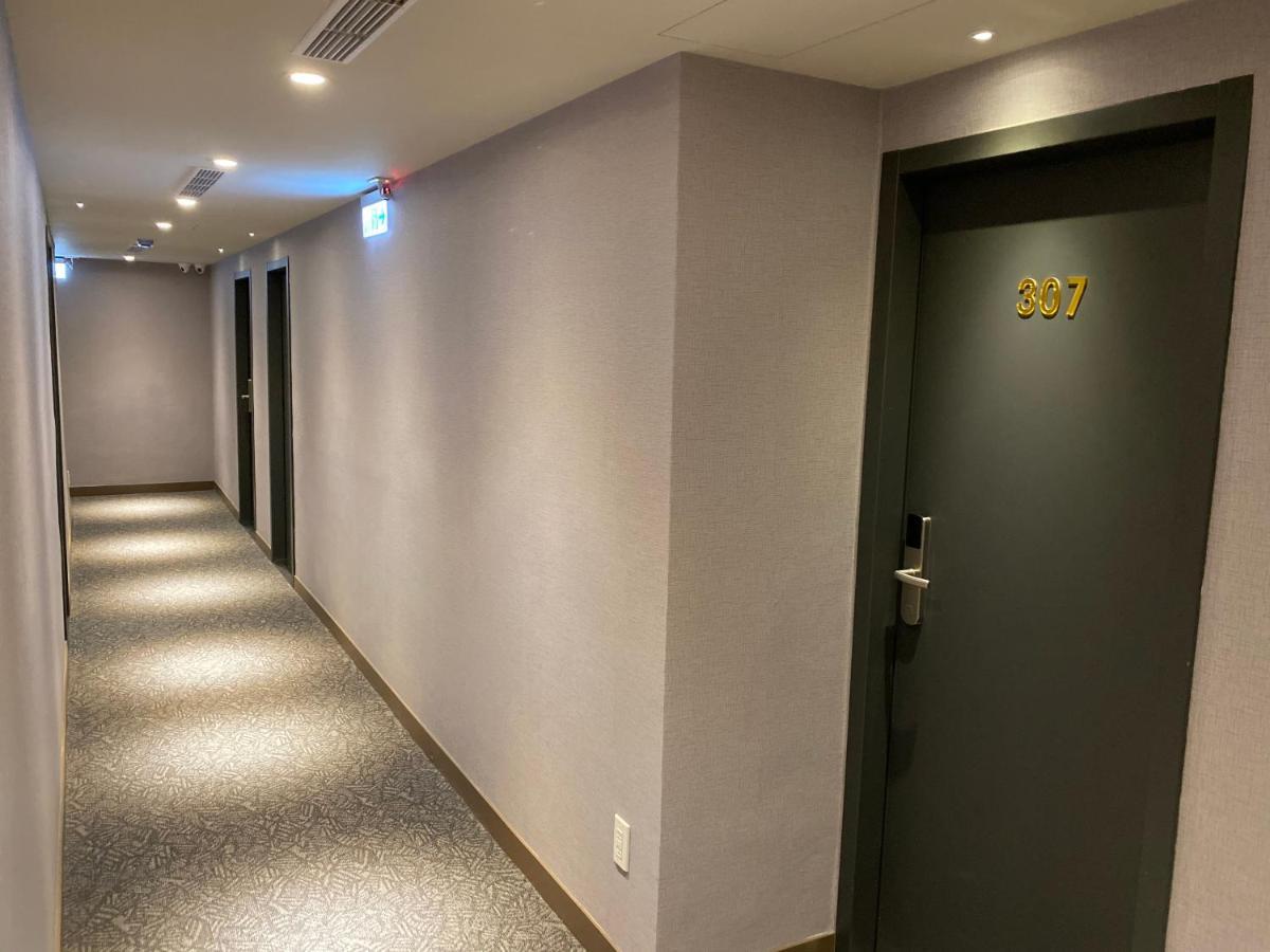 Chair Man Hotel Тайбей Екстер'єр фото