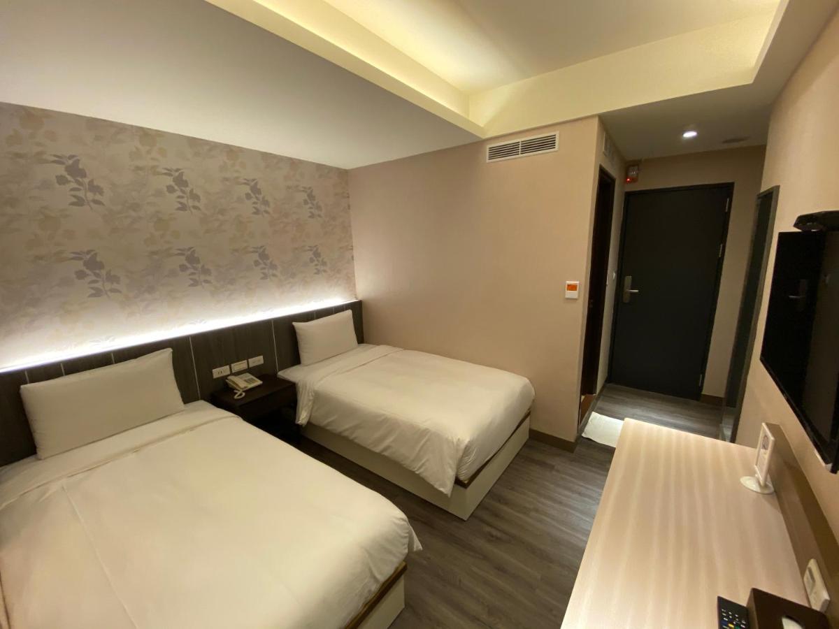 Chair Man Hotel Тайбей Екстер'єр фото