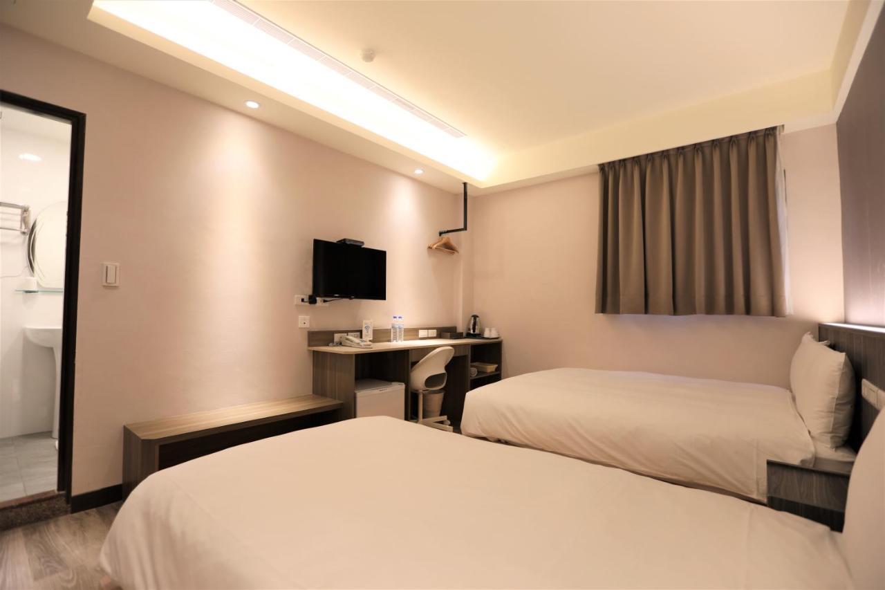 Chair Man Hotel Тайбей Екстер'єр фото