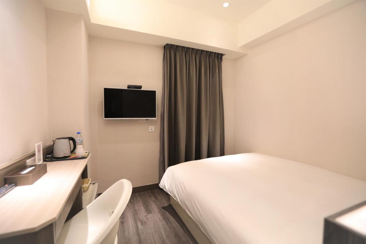 Chair Man Hotel Тайбей Екстер'єр фото