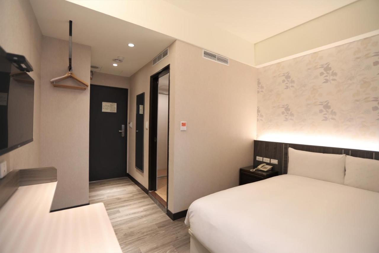 Chair Man Hotel Тайбей Екстер'єр фото